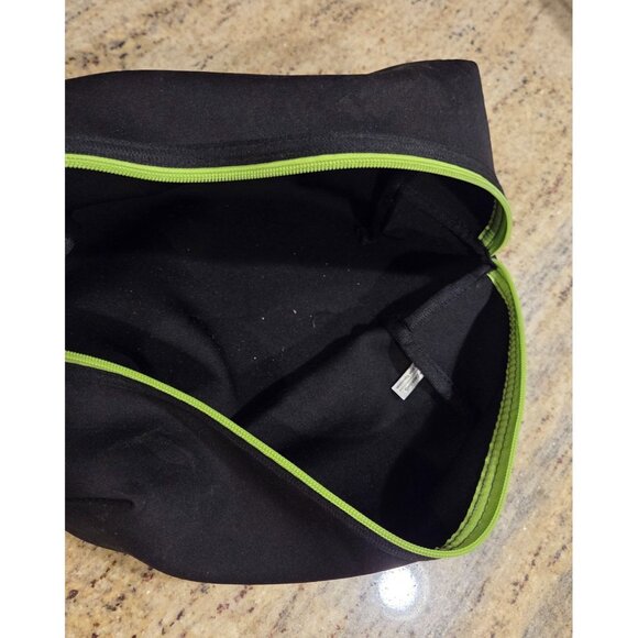 Revolution The Simpsons TREEHOUSE OF HORROR Couch Halloween Makeup Bag - Picture 8 of 12